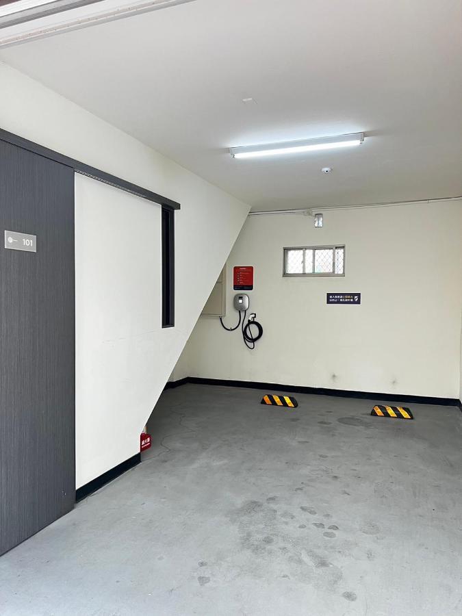 Foxdou Business Motel Tainan Exterior foto