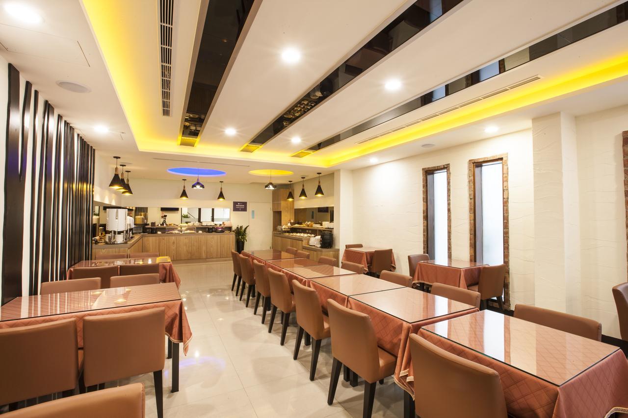 Foxdou Business Motel Tainan Exterior foto